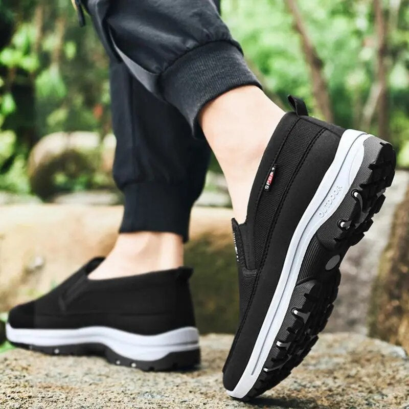 Resistant & Comfortable Shoes • FitSole Pheron